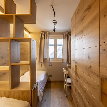 3br Delle Volpi - What'app - 0039-3512-039-610 - For Reservations! Appartement Courmayeur