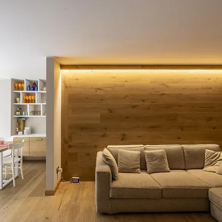 公寓 3br Delle Volpi - What'app - 0039-3512-039-610 - For Reservations! *